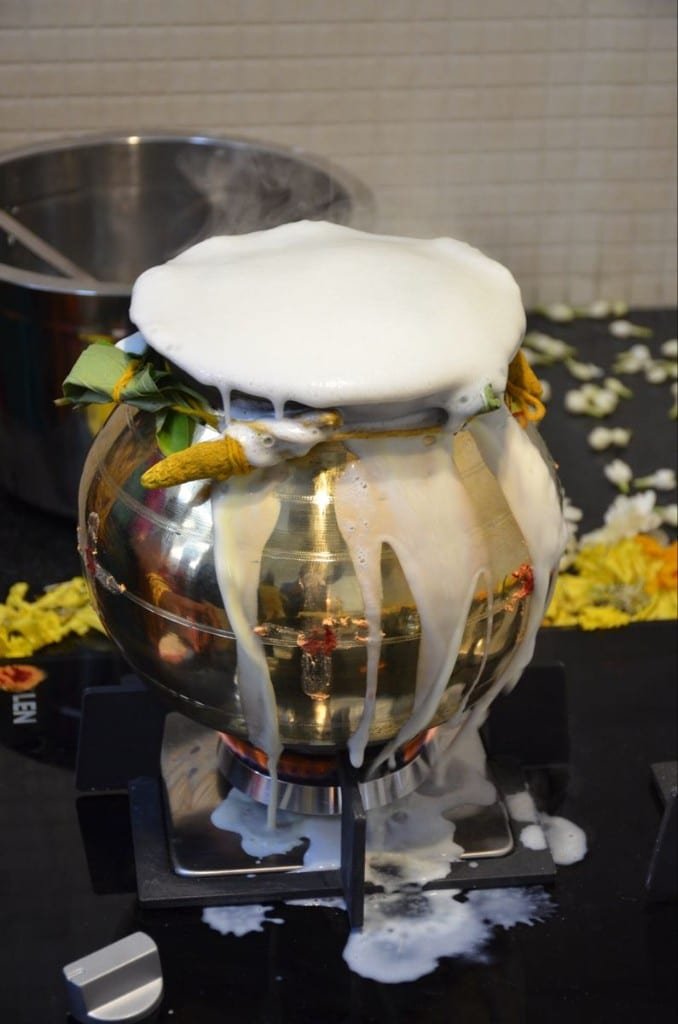 Milk boiling ritual during Griha Pravesh