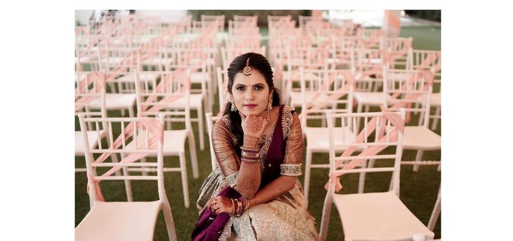 Mehendi and jewellery at the celebration
