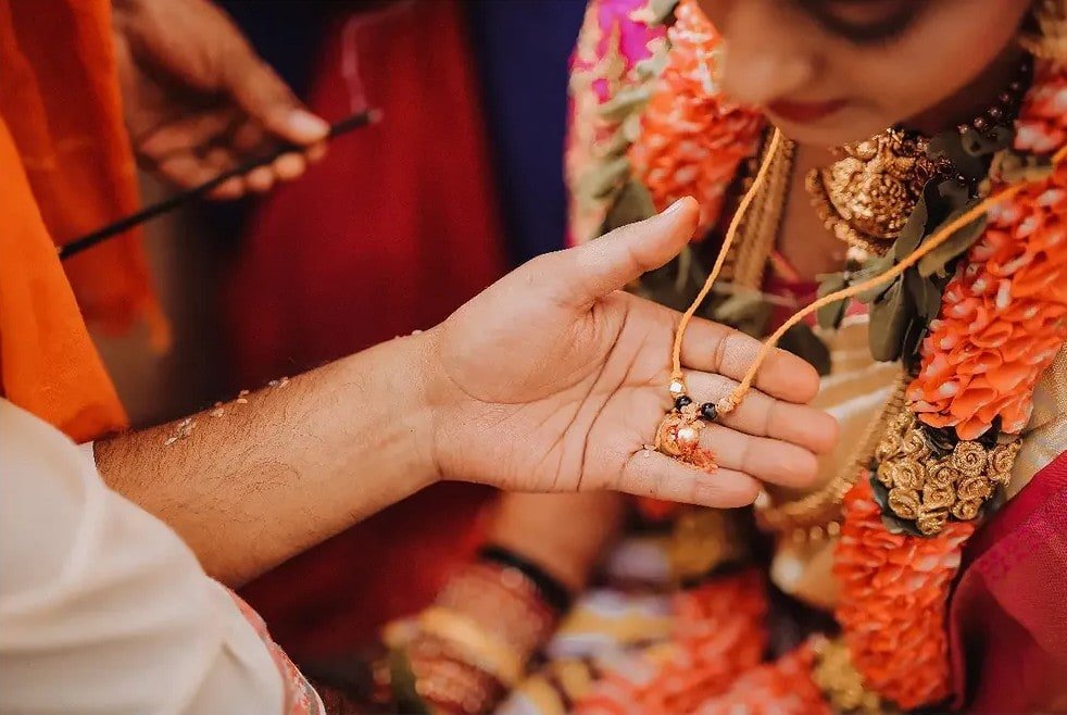 The mangalsutra during the wedding ceremony